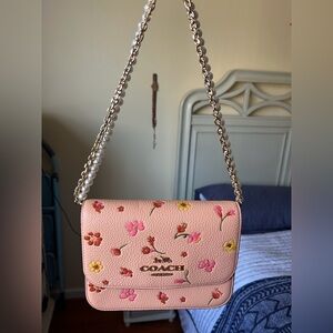 🩷❤️ Coach Mini Brynn Crossbody - Mystical Floral Print! 🩷❤️